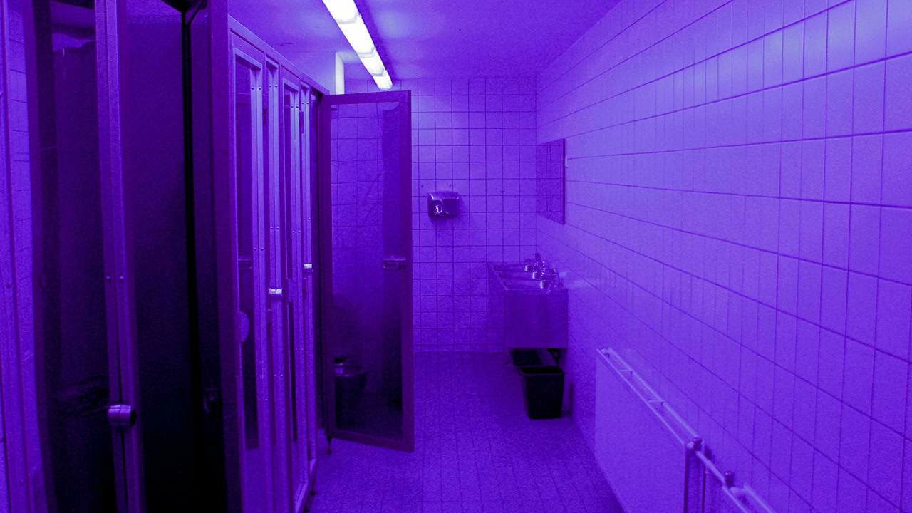 Bad Bunny Dakiti but you are in a bathroom at a party