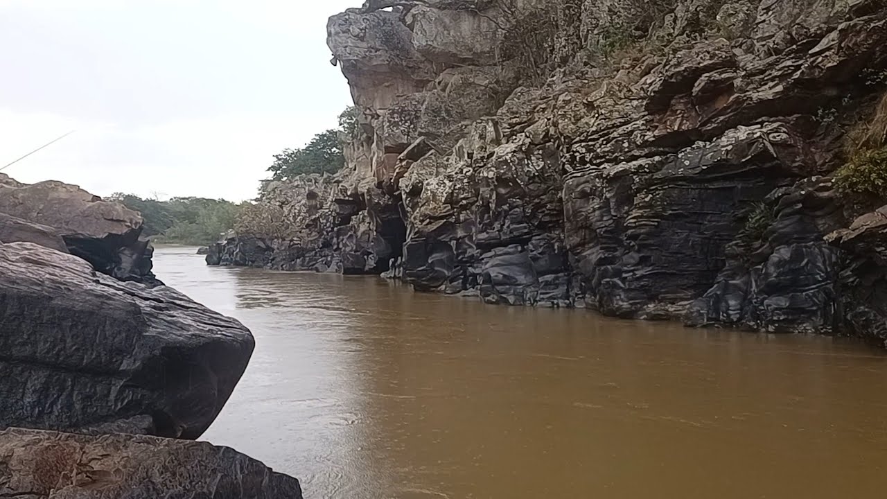 Jurumirim é o poço dos Dourados no Río Verde! Conceição de Rio Verde 