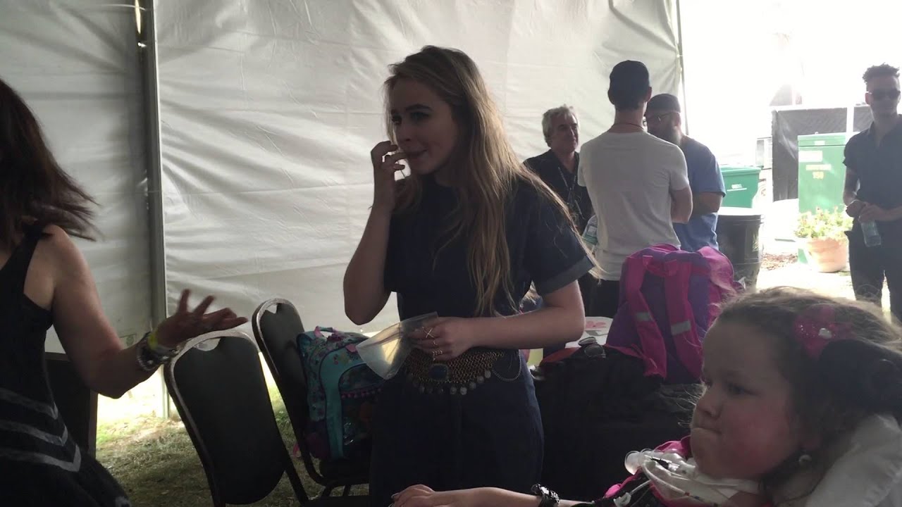 McKenzie meets Sabrina Carpenter! Part 2