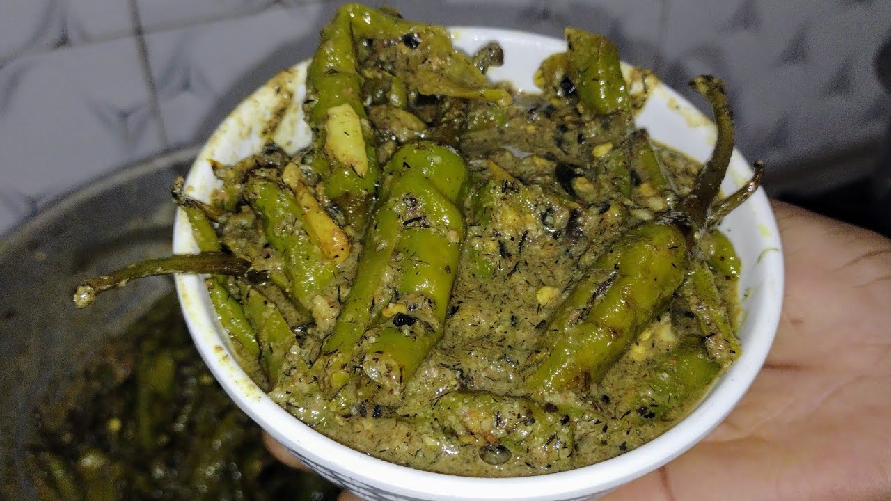 ಮೆಣಸಿನಕಾಯಿ ಪಲ್ಯ | Menasinakai palya in kannada | Mirchi curry for chapathi