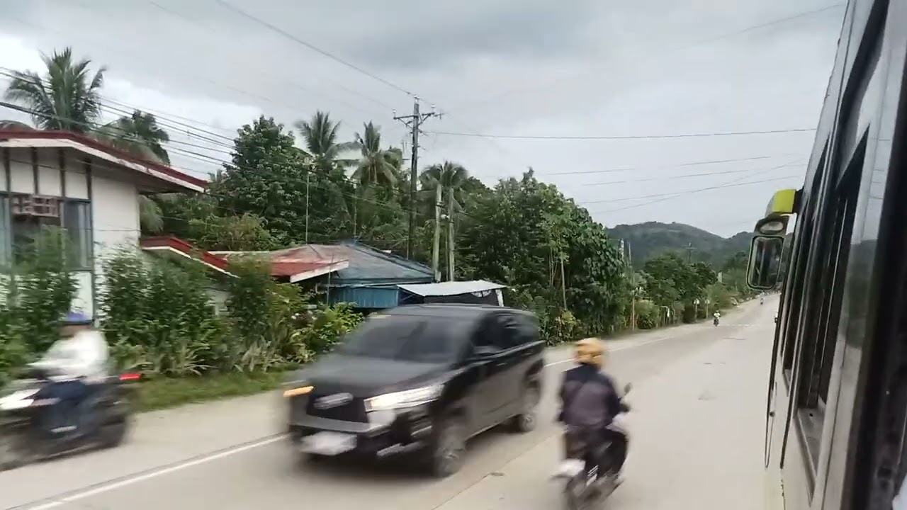 ALICIA MARKET BOHOL   ROADTRIP HIGHWAY VIEW