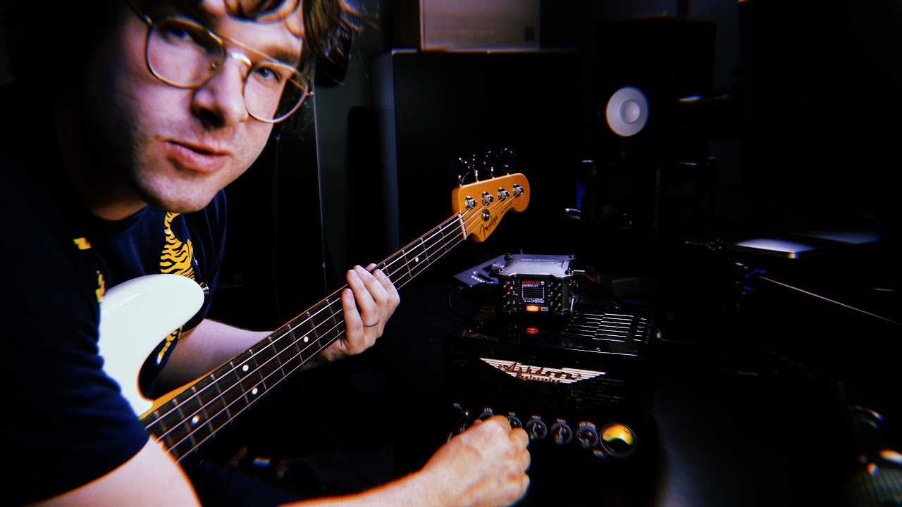 This amp is a game changer for Bass Players [NEW Ashdown CTM-15] ⚡️