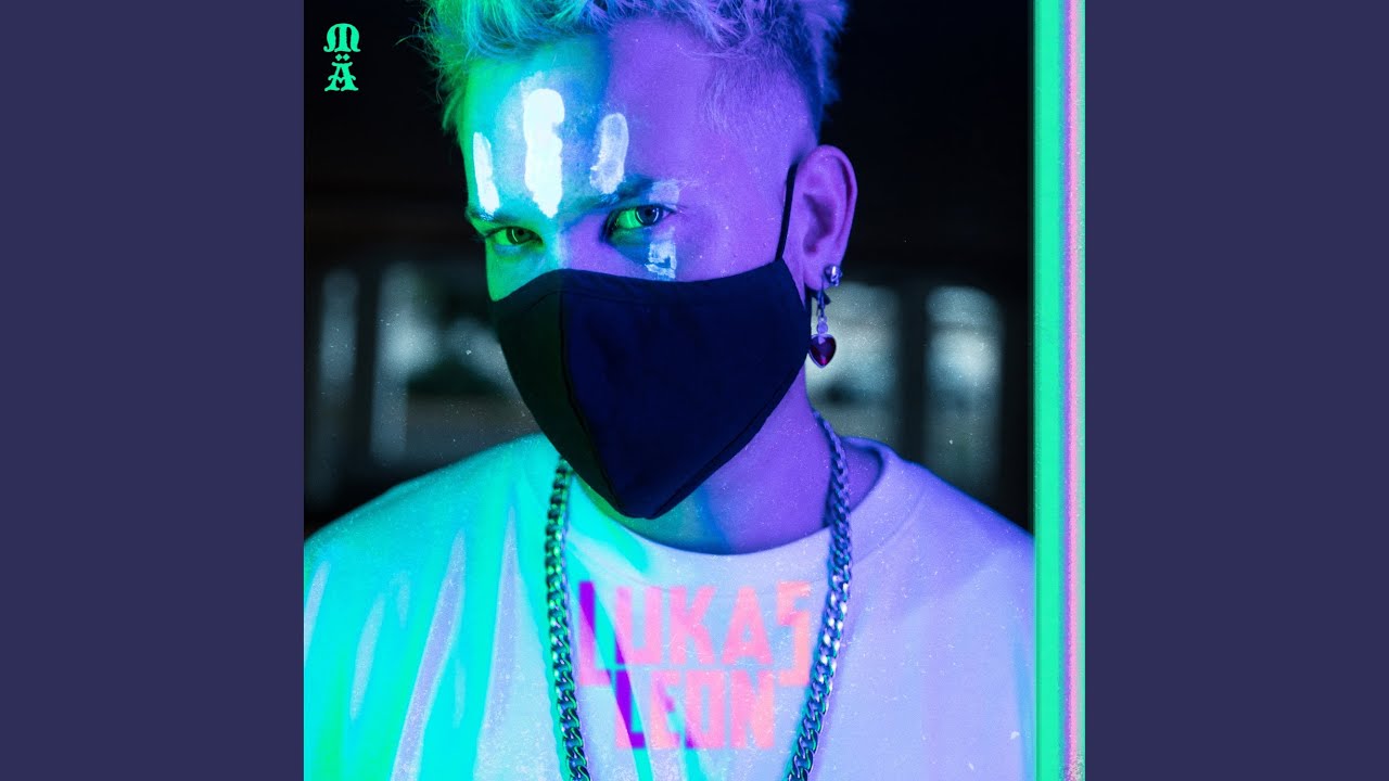 Rooma (feat. Etta)
