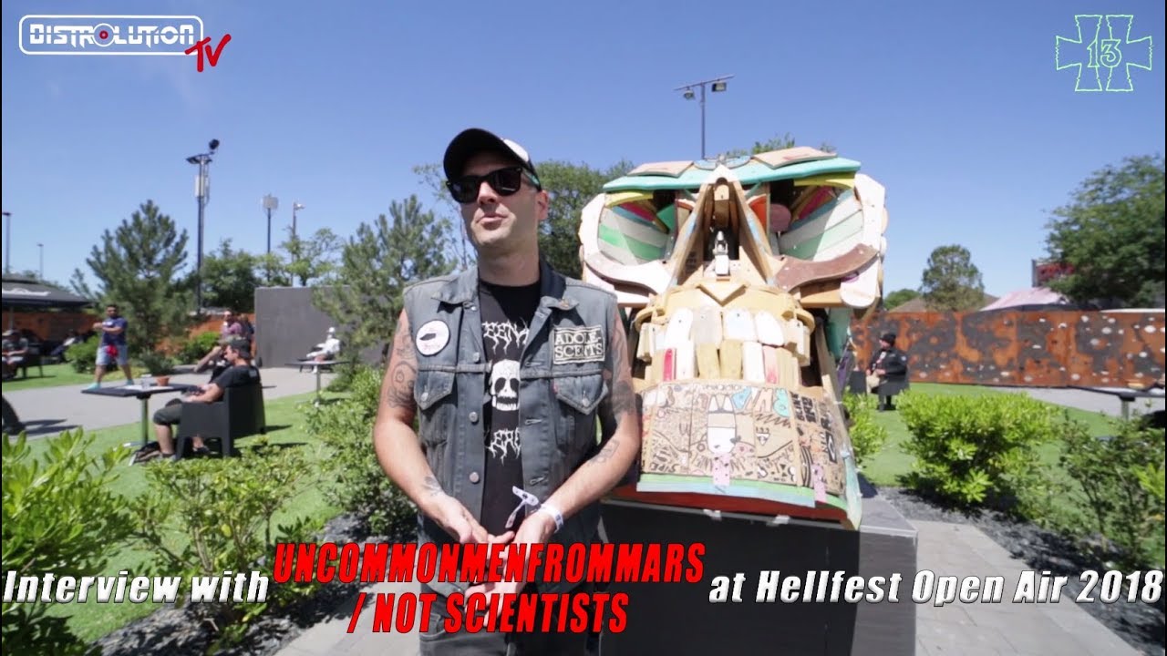 Uncommonmenfrommars / Not Scientists interview at Hellfest Open Air 2018 (EN/FR subtitles)