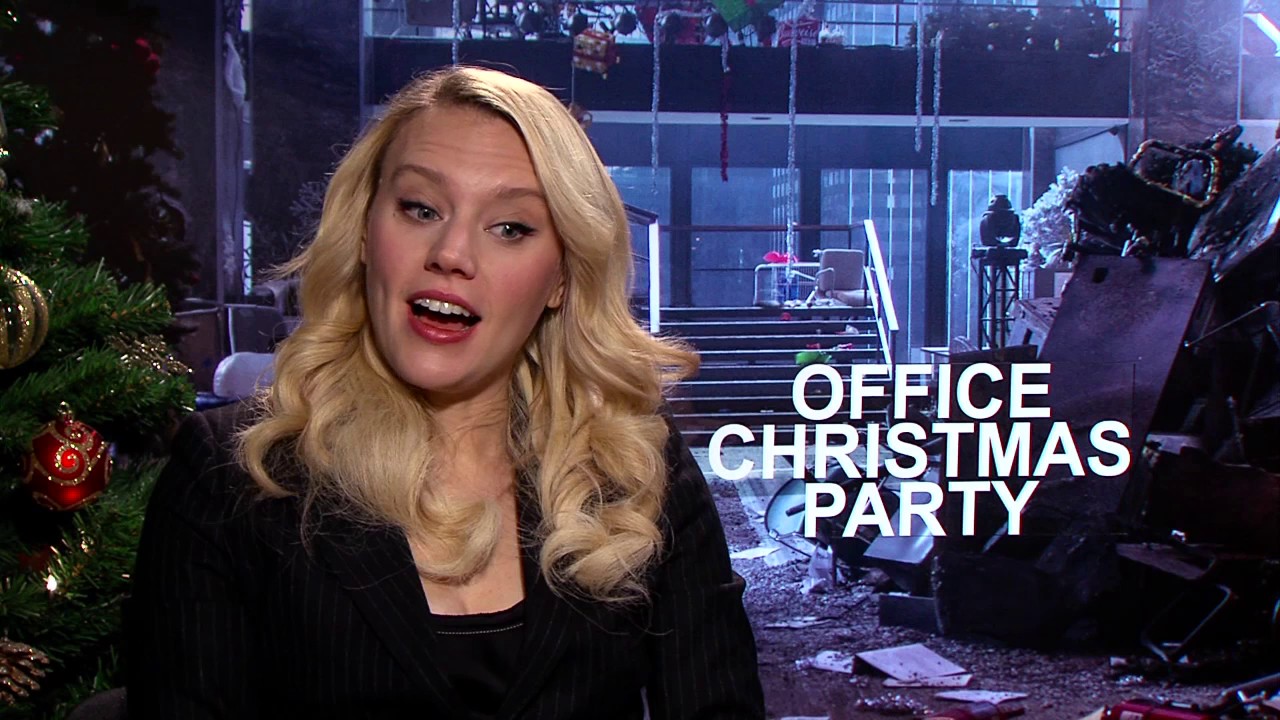 Office Christmas Party: Kate McKinnon "Mary" & Vanessa Bayer "Allison" Interview | ScreenSlam