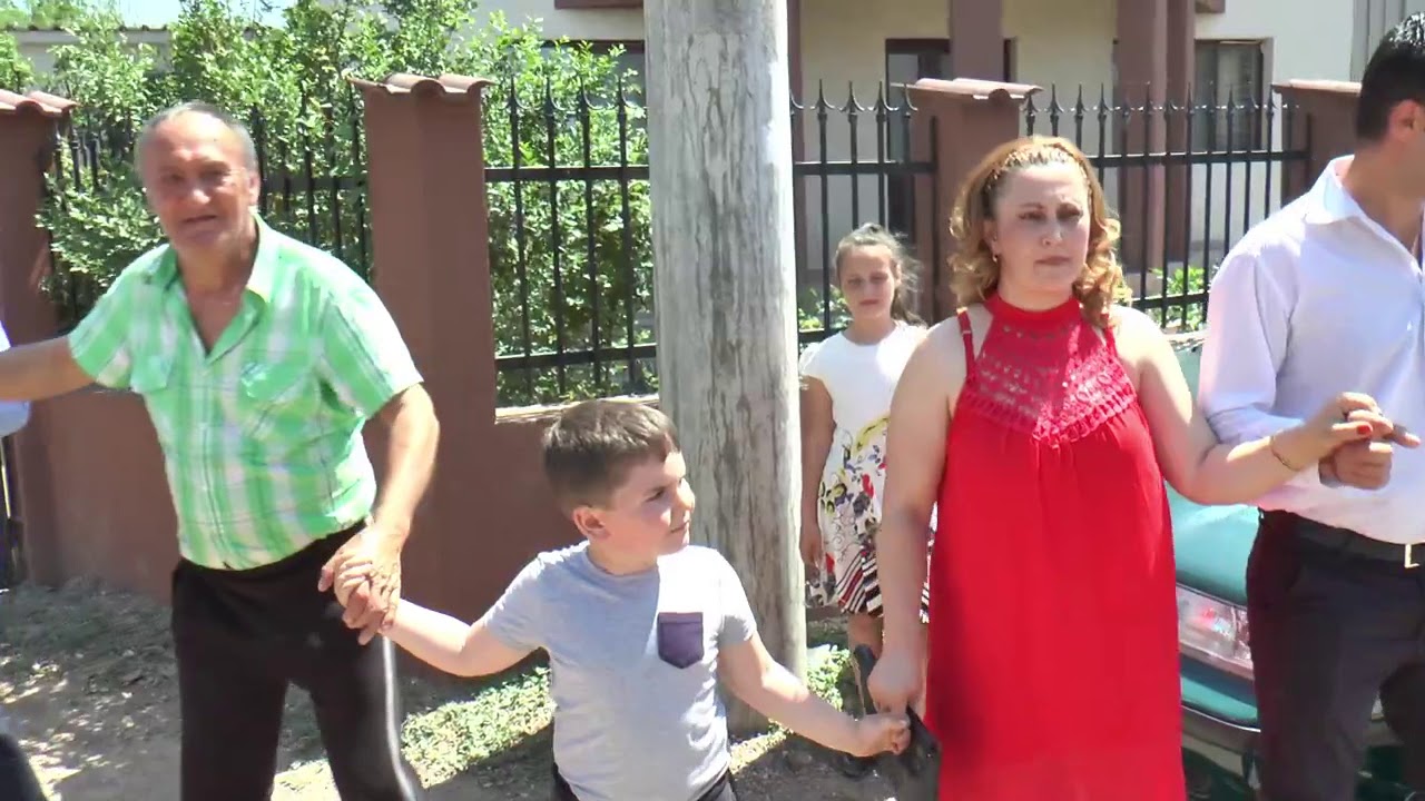 complet nunta 5 mai 2018