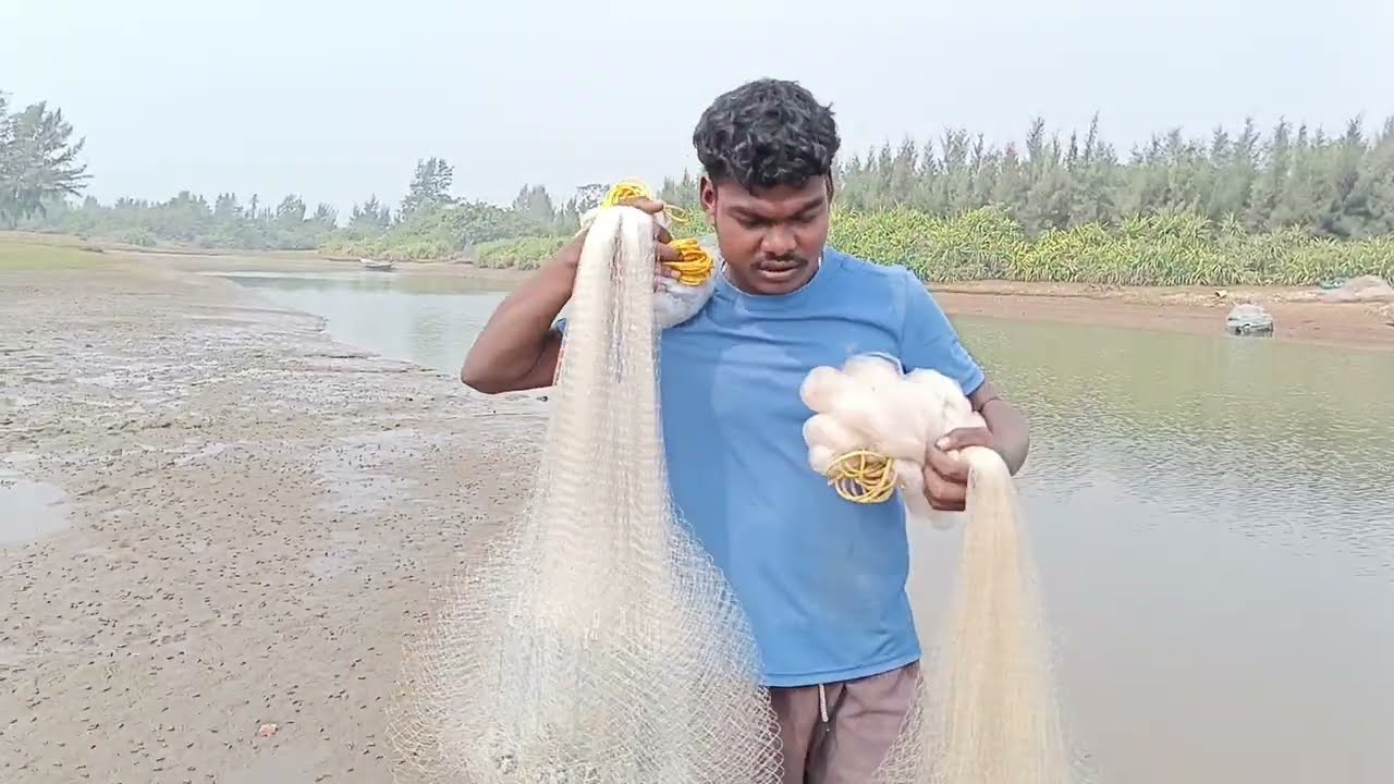 Amazing Cast Net Fishing Best Net 🐟😱  Fishing Village Video