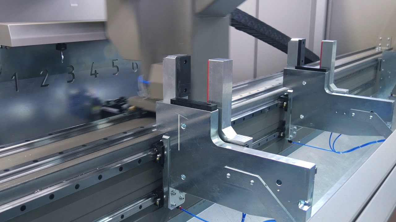 PERTICI P104 CNC machining center Aluminium