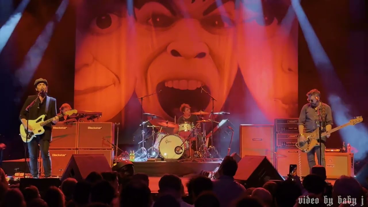 Supergrass-SUN HITS THE SKY-Live @ The Warfield, San Francisco, CA, September 6, 2025