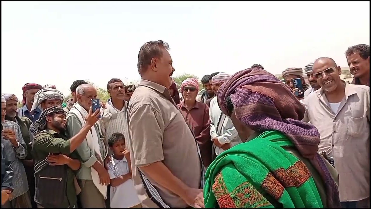الشعار / عمر بابدر الديني - عبدالله بانوبي - محمد باشيبه باحكم المشجري - زامل حضرمي 