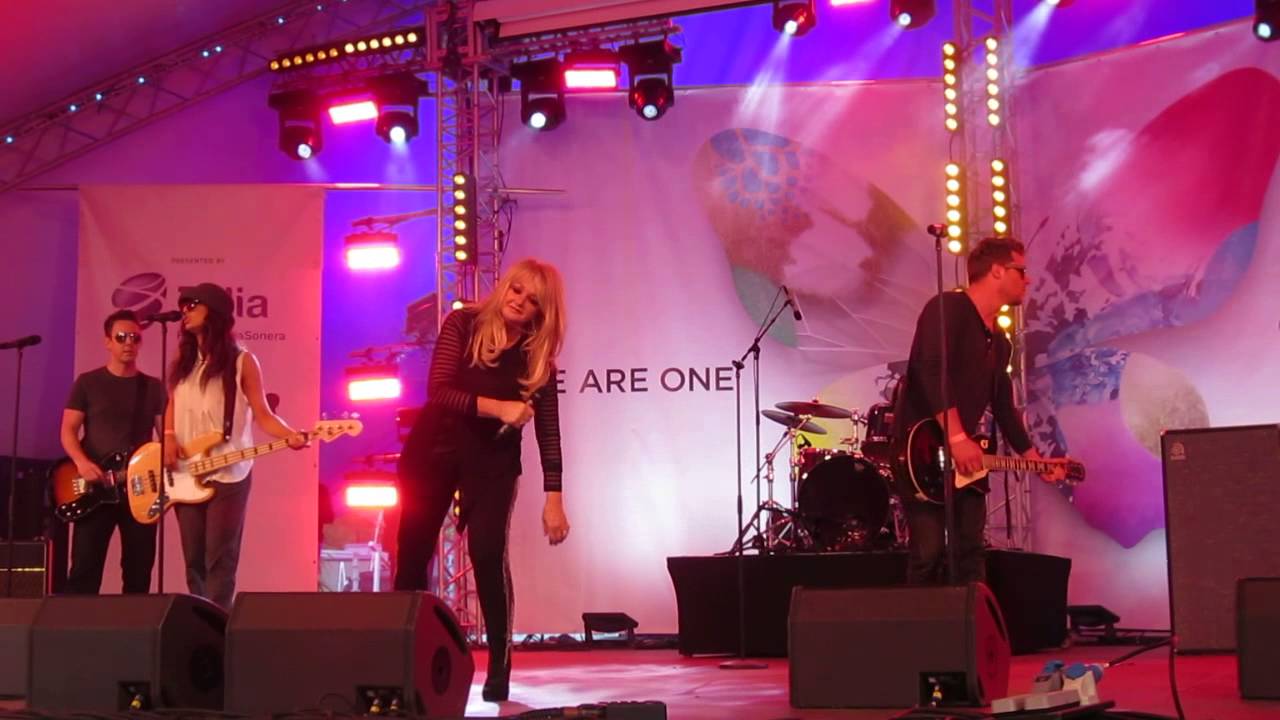 Bonnie Tyler - Believe In Me [United Kingdom] [Eurovision Village 15/5-2013]