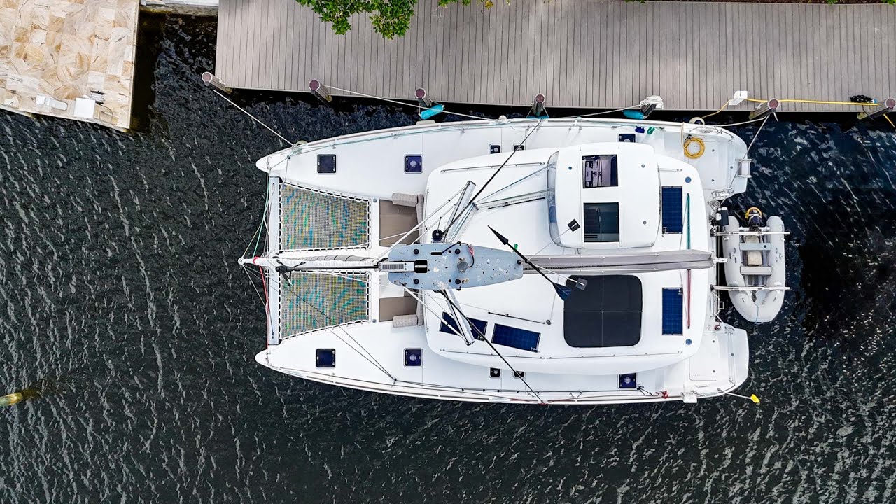 PERFECT VIEW 2018 Lagoon 450S Walkthrough