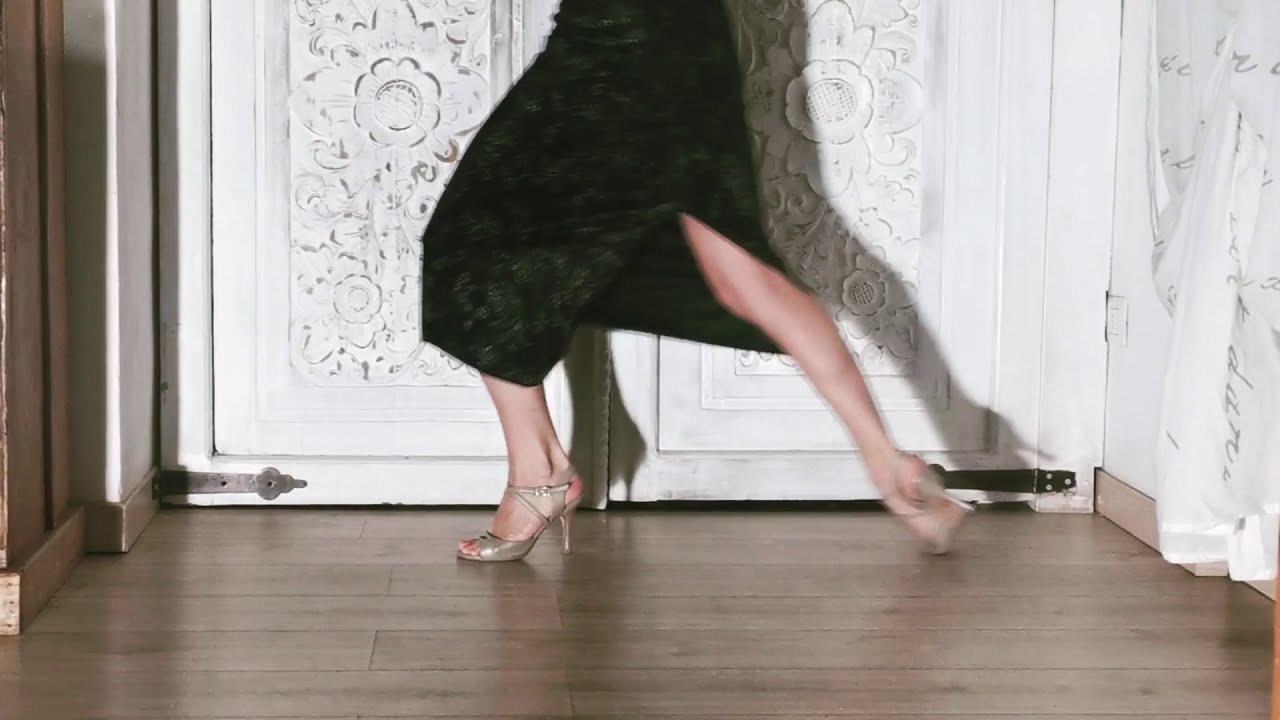 Tecnica femminile per il tango argentino con Lara Carminati