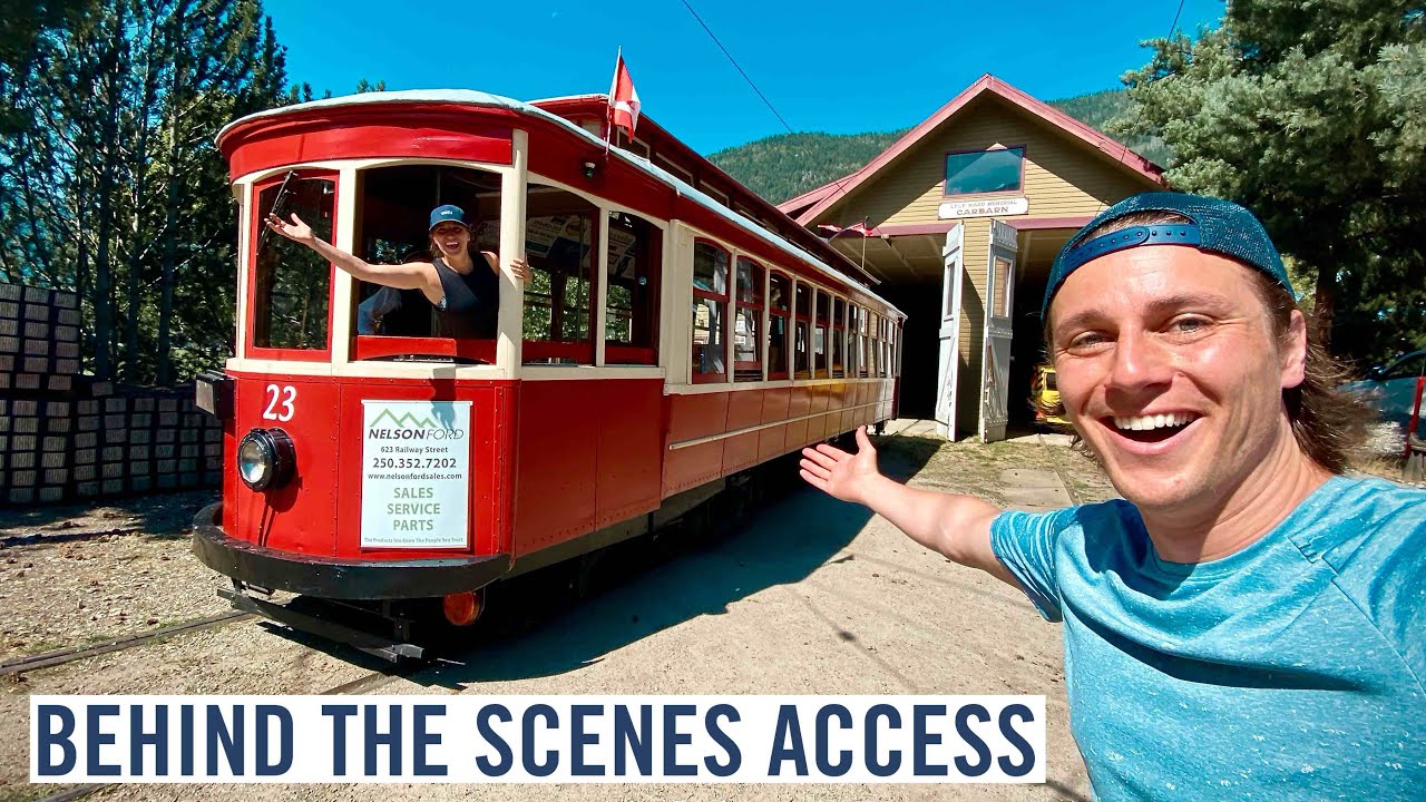 THE TOWN STILL RUNS A 100 YEAR OLD STREETCAR