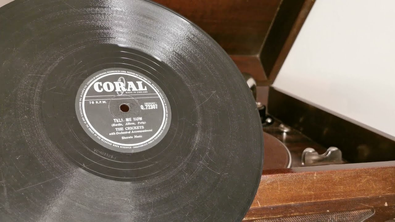 Tell Me How ~ The Crickets (Buddy Holly) ~ 1958 Coral 78rpm ~ HMV 130 Gramophone