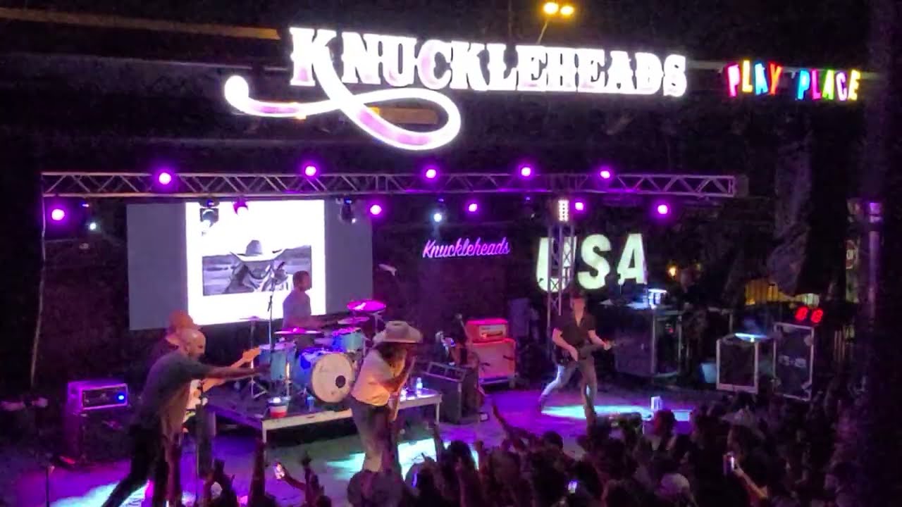 Warren Zeiders live performance of Up to No Good in Kansas City, MO at Knuckelheads 07-21-2022