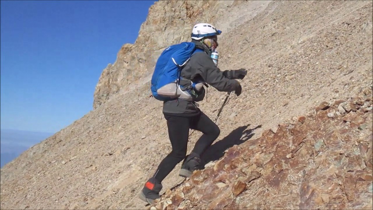 EN EL TECHO DE PATAGONIA: ASCENSO DIRECTO AL DOMUYO