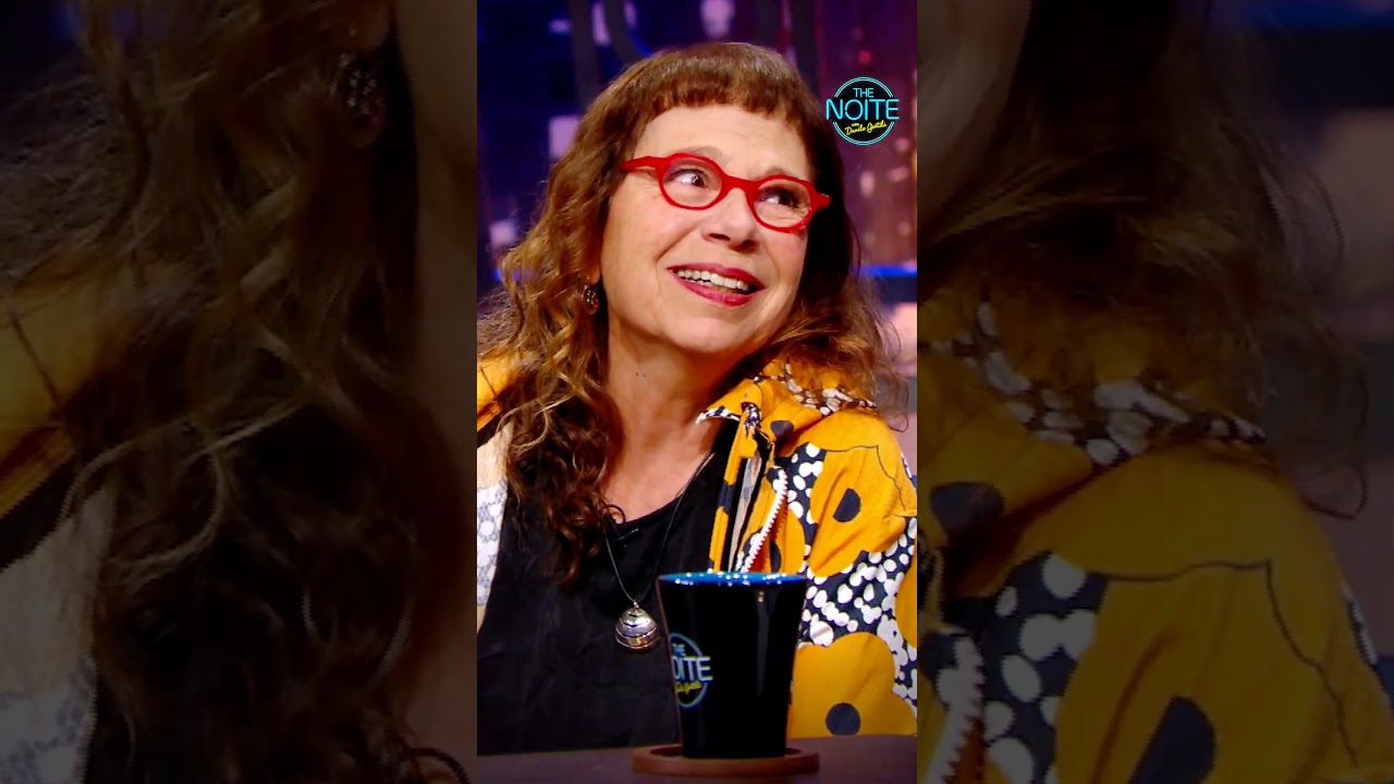 A beleza de um palmito 😏✨#humor #danilogentili #thenoite #sbt