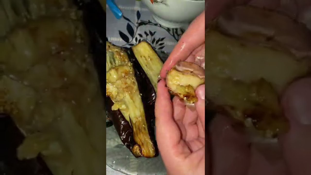 Овощная намазка. Вкусная и с чёрным хлебом. Рекомендую всем попробовать.