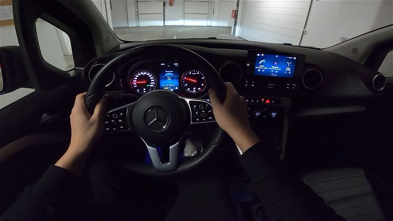 NEW Mercedes-Benz T-Class 2023 [T 180d, 116 HP] Driving at night POV (Ambient light) #69