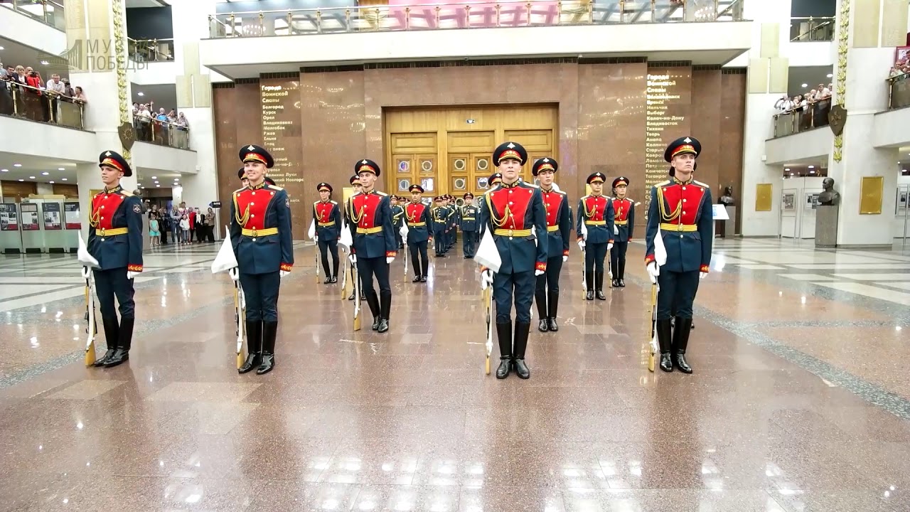 Показательное выступление Преображенского полка в МУЗЕЕ ПОБЕДЫ