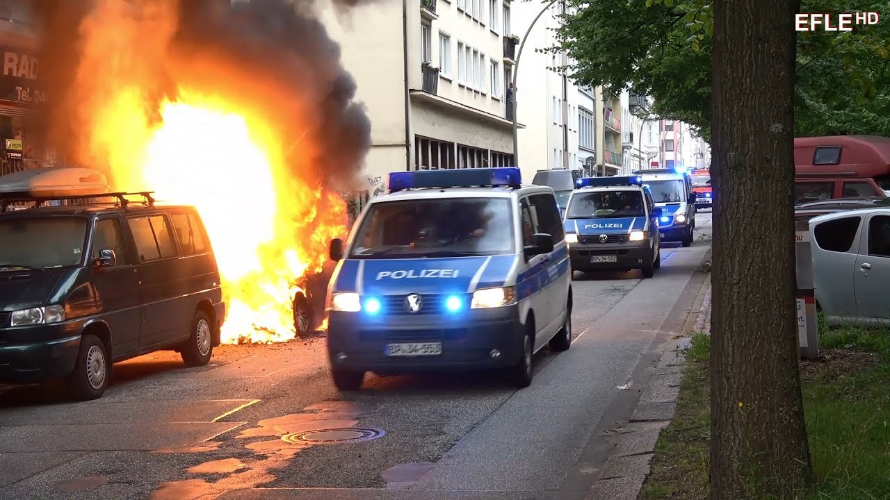 G20 Gipfel führt zu Bürgerkriegsartigen Szenen in Hamburg-Altona