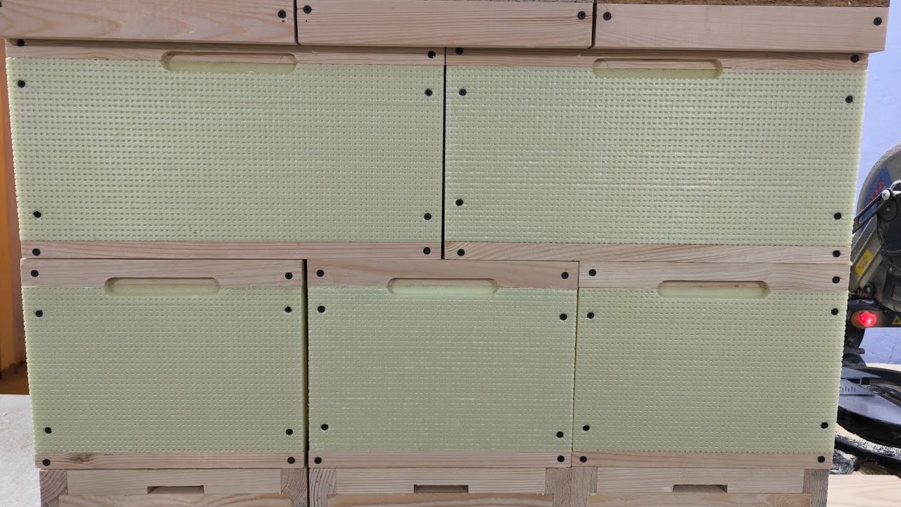Три шестирамочника разорвут медоносы🐝🐝🐝