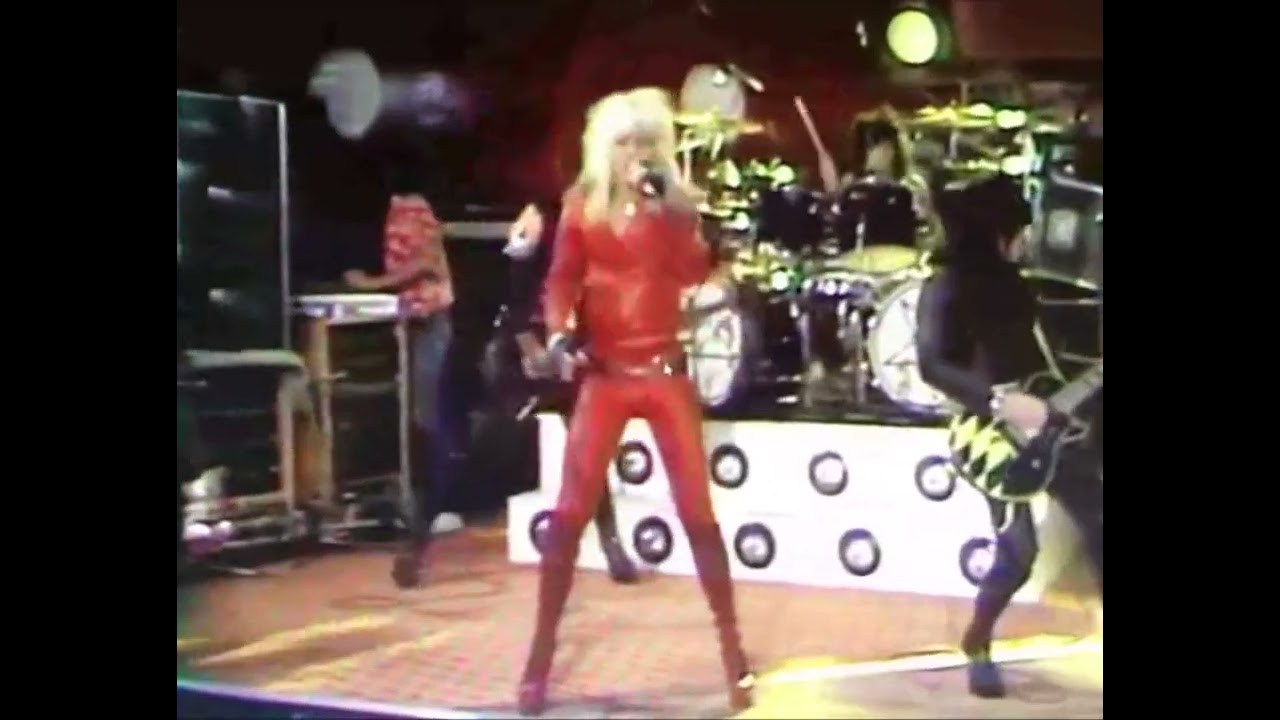 M&ouml;tley Cr&uuml;e   Too Fast For Love 1982 rebuilt