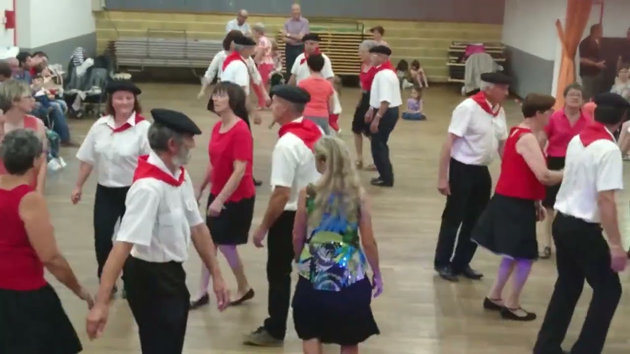 Bourrée de chambérat à 4 et + Lombers 81 fête de la musique 2017