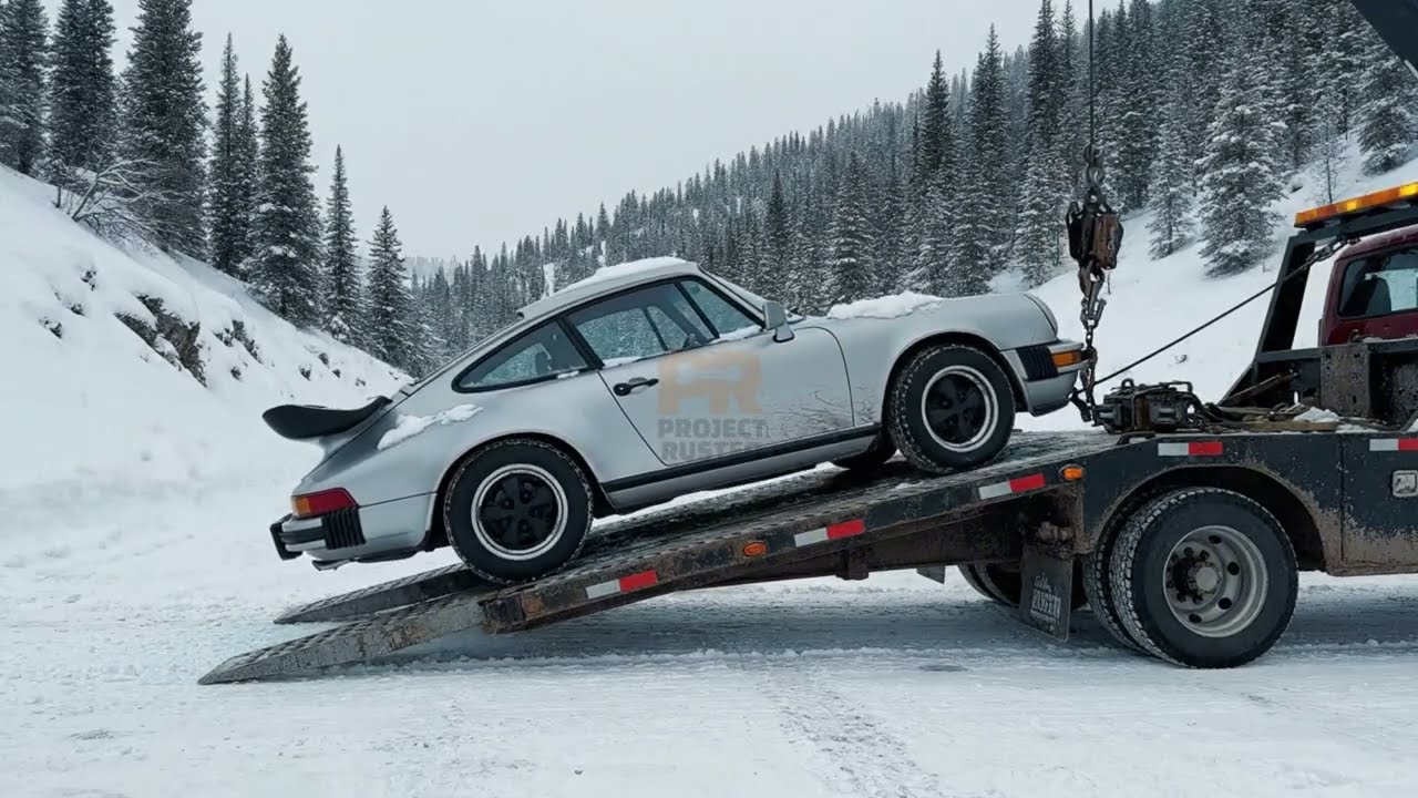 Silver Porsche 911 Turbo 1979 @ProjectRusted