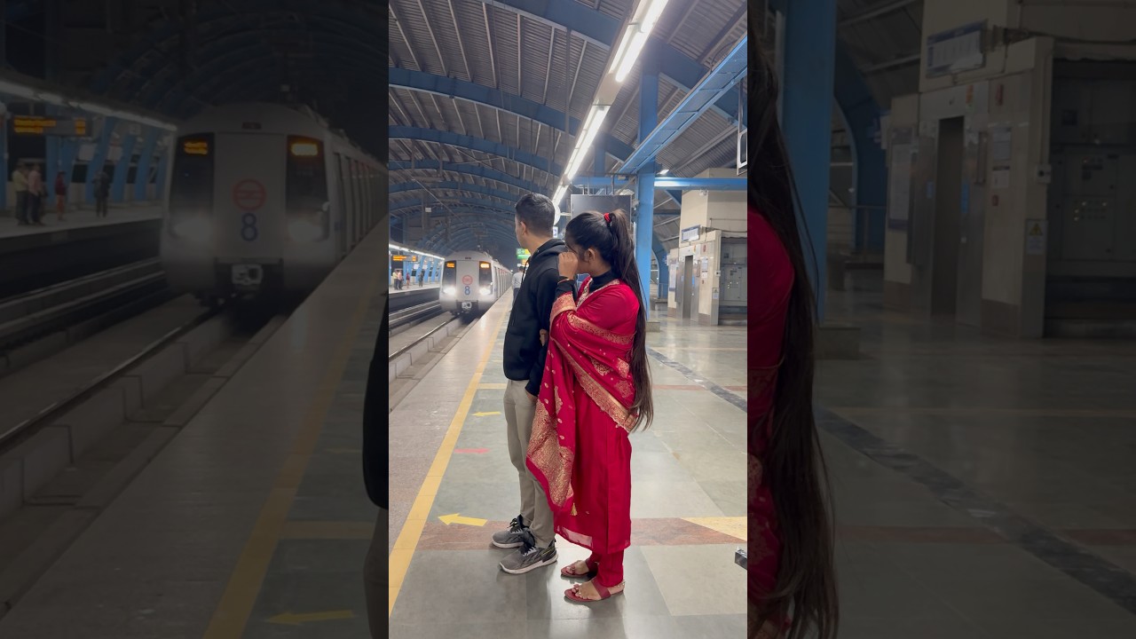 ना जाने ये वक़्त इतना बेचैन क्यों कर देता है 🥺