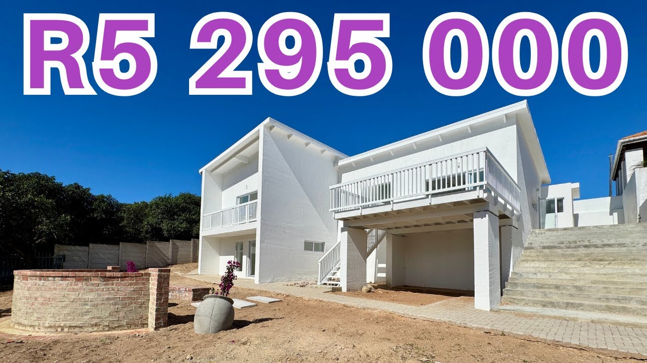 Mediterranean-Style Villa for Sale in Hersham, Mossel Bay | Coastal Luxury Living in South Africa