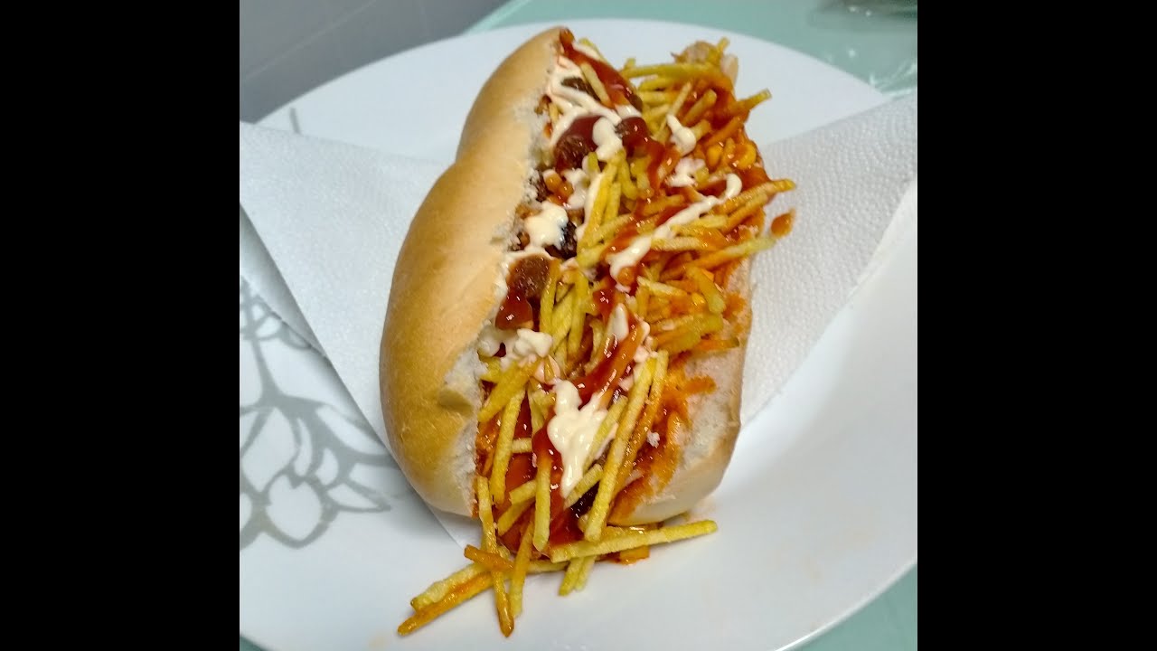 Perrito caliente estilo brasileño /cachorro quente/brazilian style hot dog