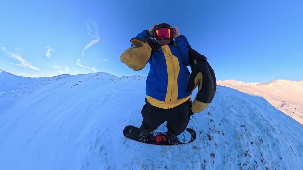 2 pairs of Goggles for snowboarding powder