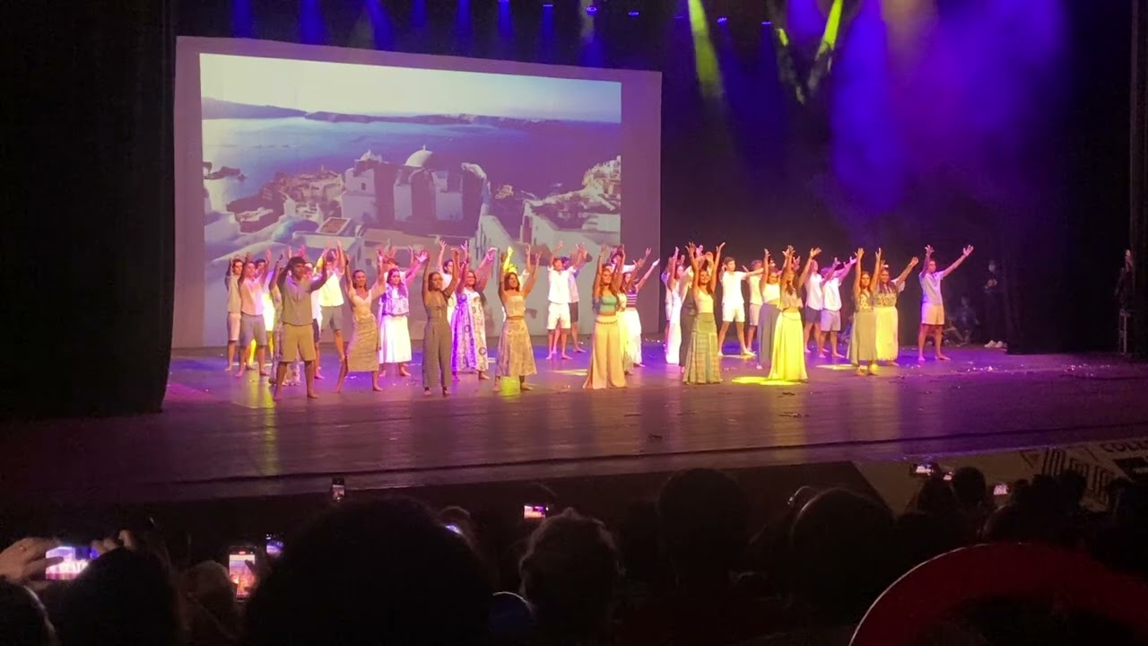 Apresenta&ccedil;&atilde;o jogos internos terceir&atilde;o - Mamma Mia! - Col&eacute;gio Eximius - 15 de abril de 2025