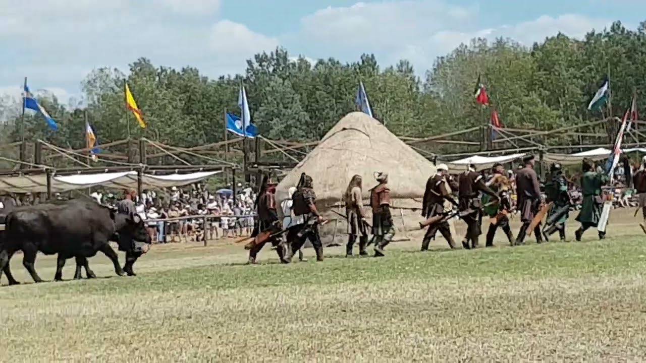 Kurultáj nomád vonulás