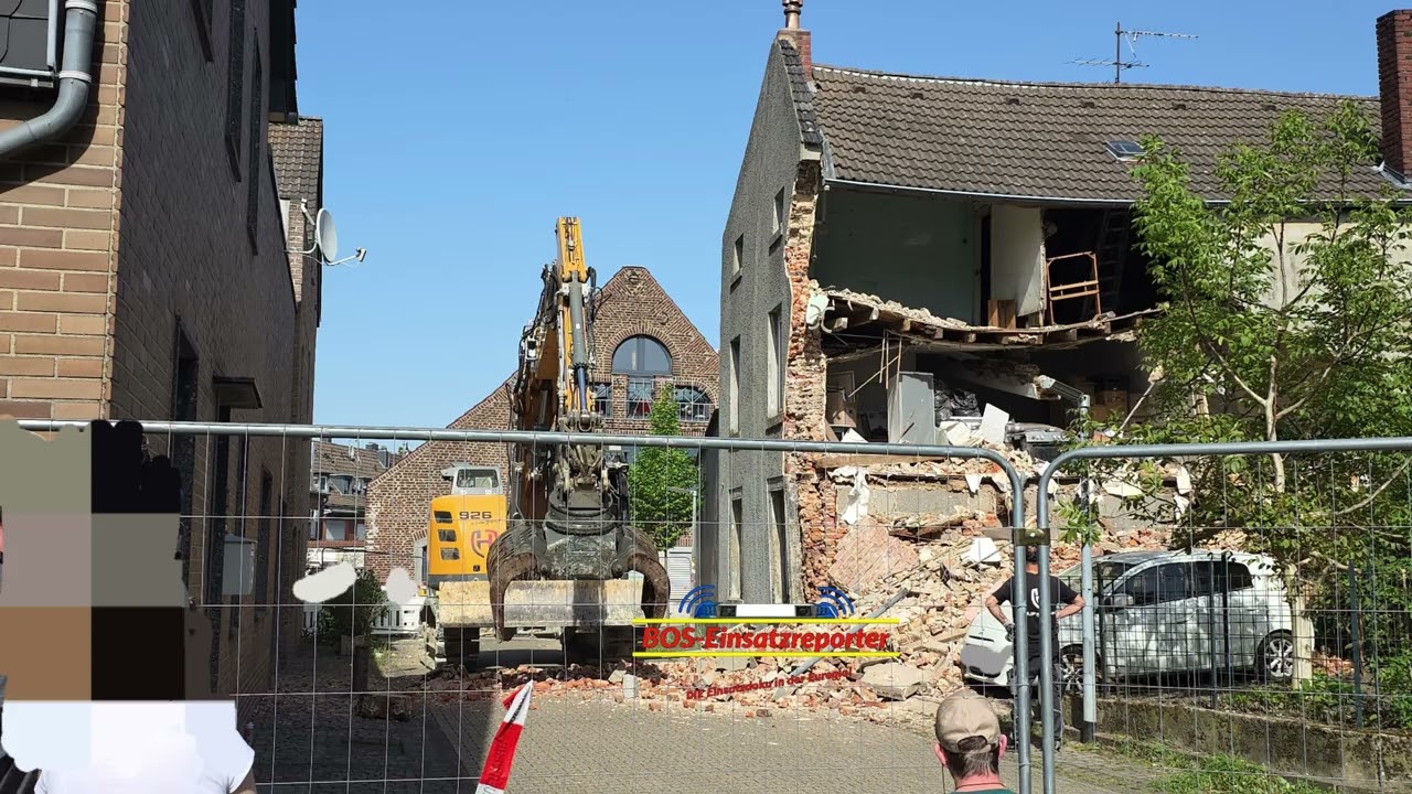 Alsdorf -  Wohnhaus stürzt teilweise ein