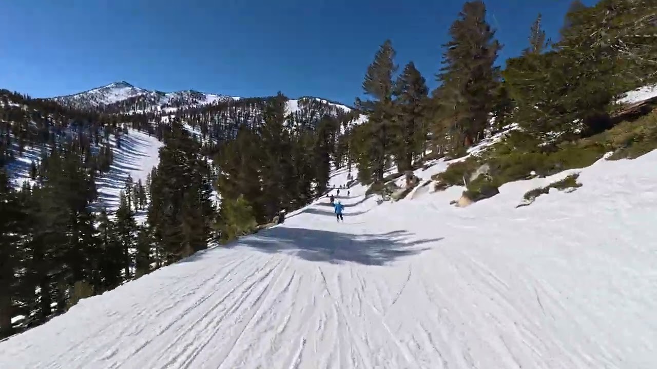 Skiing from stagecoach lift to Dipper chairlift Heavenly mountain March 2026