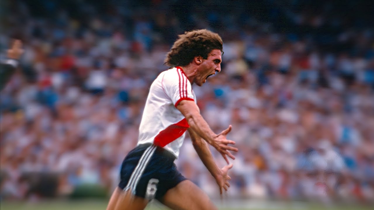 EL DÍA QUE RUGGERI LE METIÓ UN GOL A BOCA (1988)
