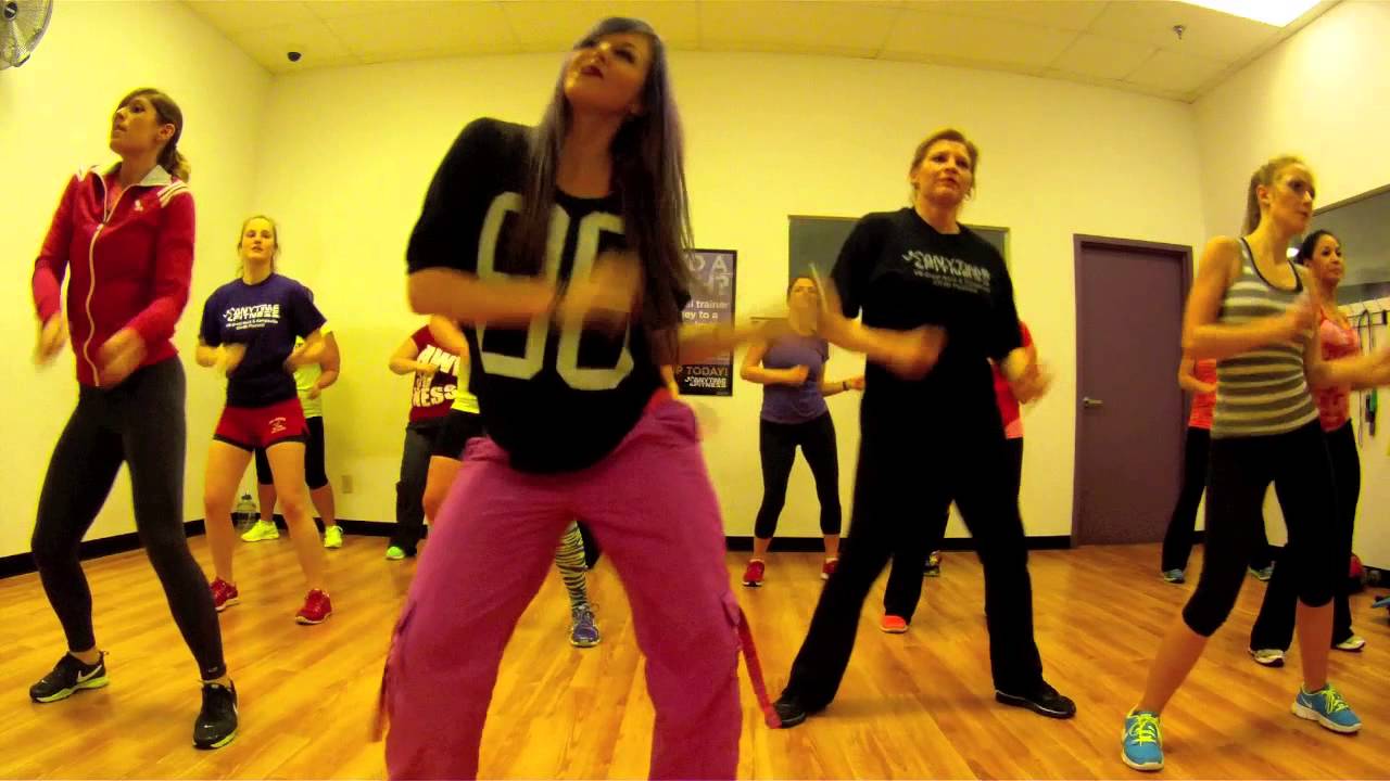 Skrillex - Rock 'n' Roll Zumba with Mallory HotMess