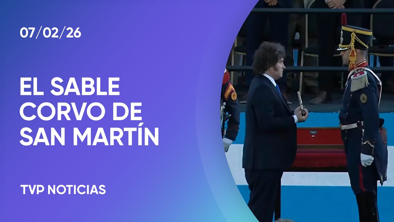 El presidente Javier Milei encabezó la entrega del sable corvo de San Martín a Granaderos