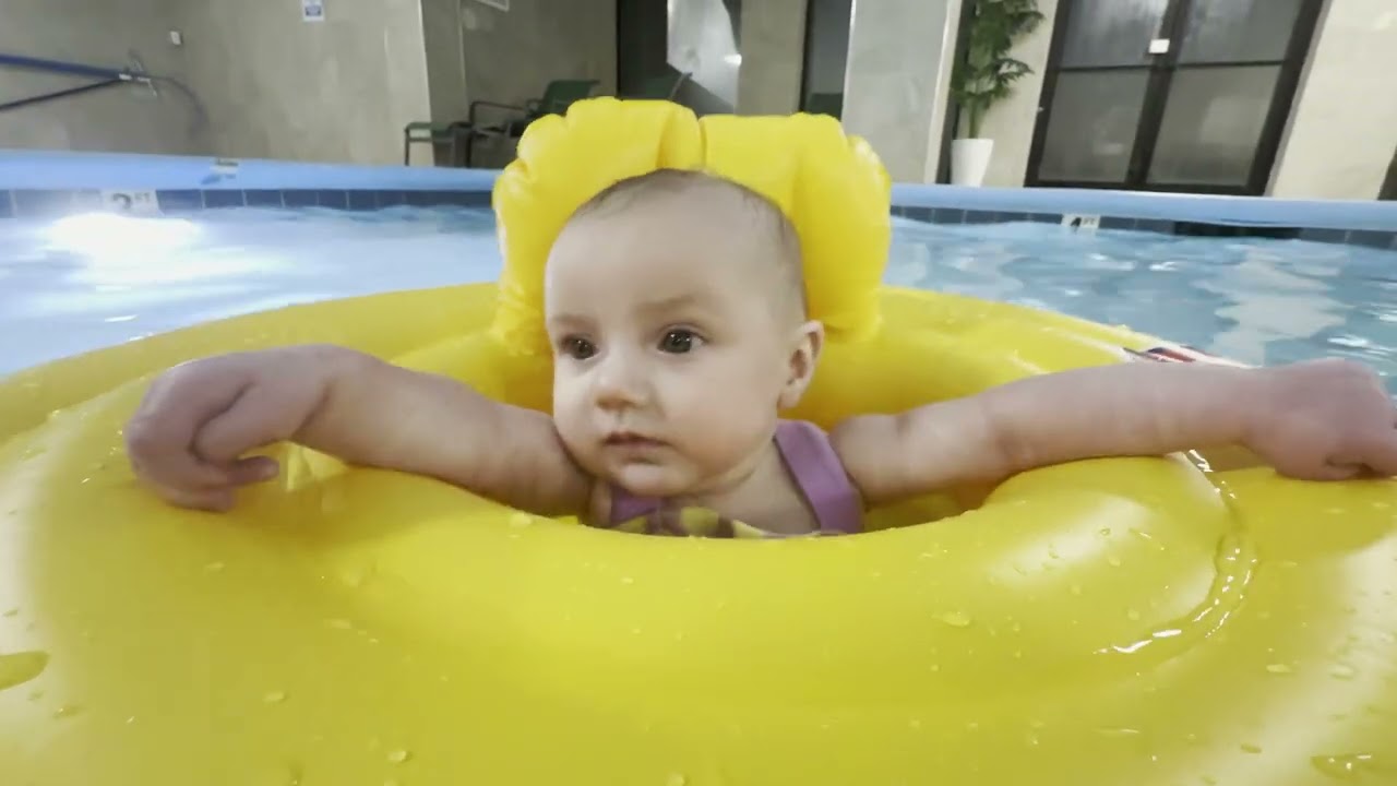 My Christmas Vacation Day 9 & 10: Doing some hotel swimming  in Mason Ohio