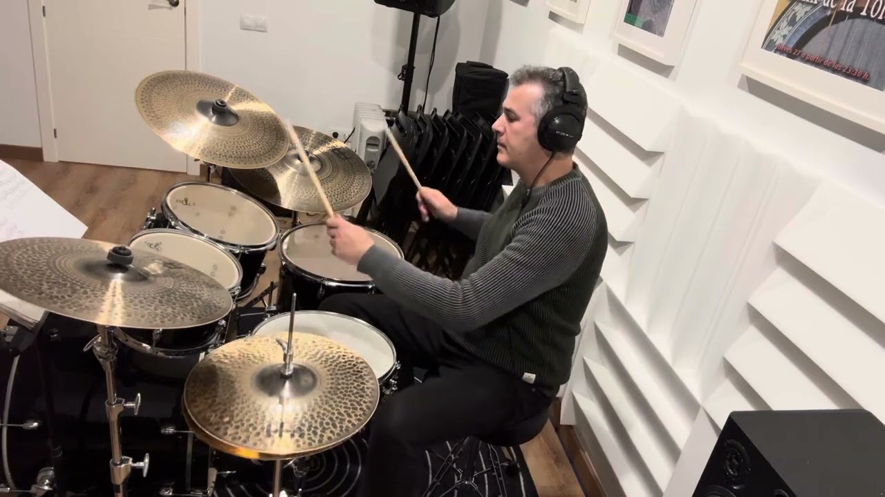 Arctic Monkeys - Arabella (Drum cover)