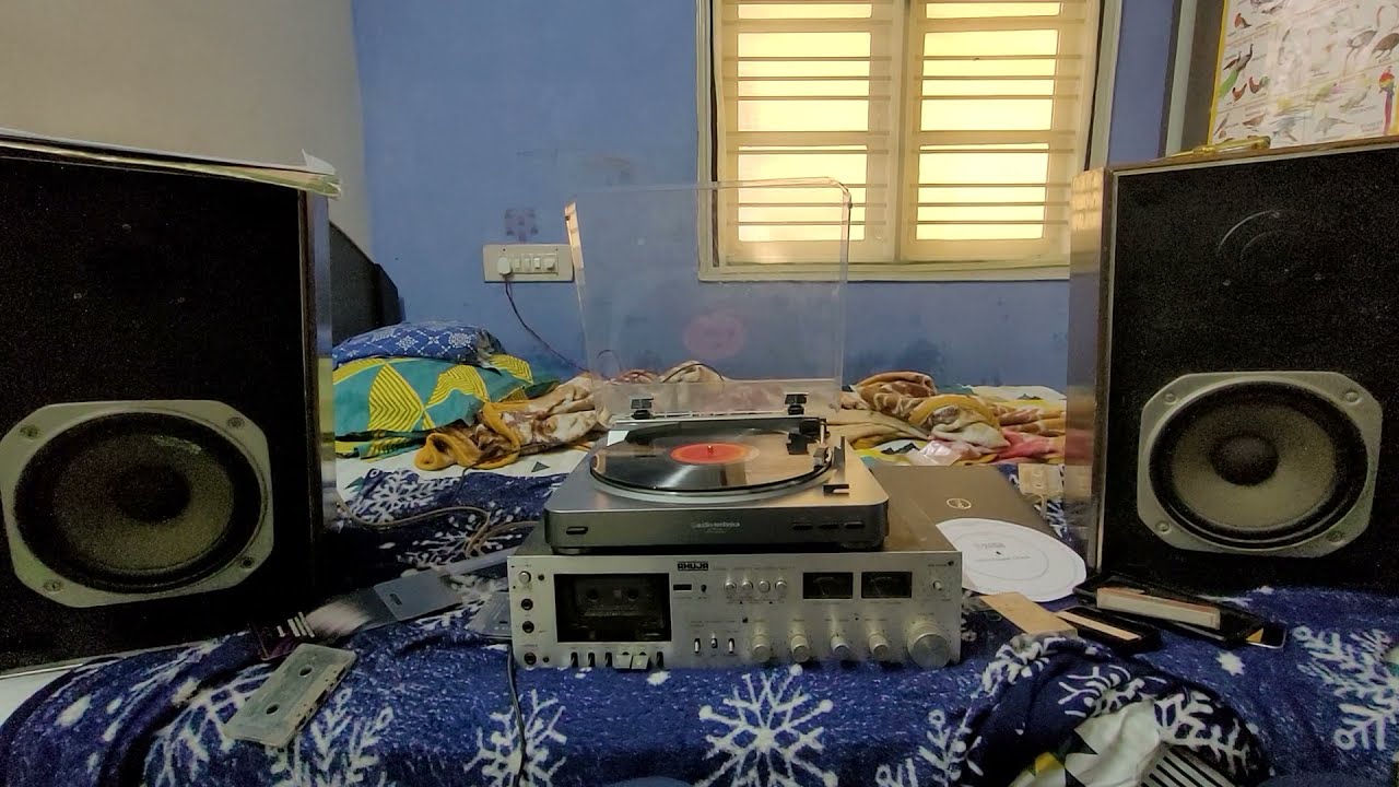 Ahuja 4040s 1983 model with Audio technica AT-LP-60