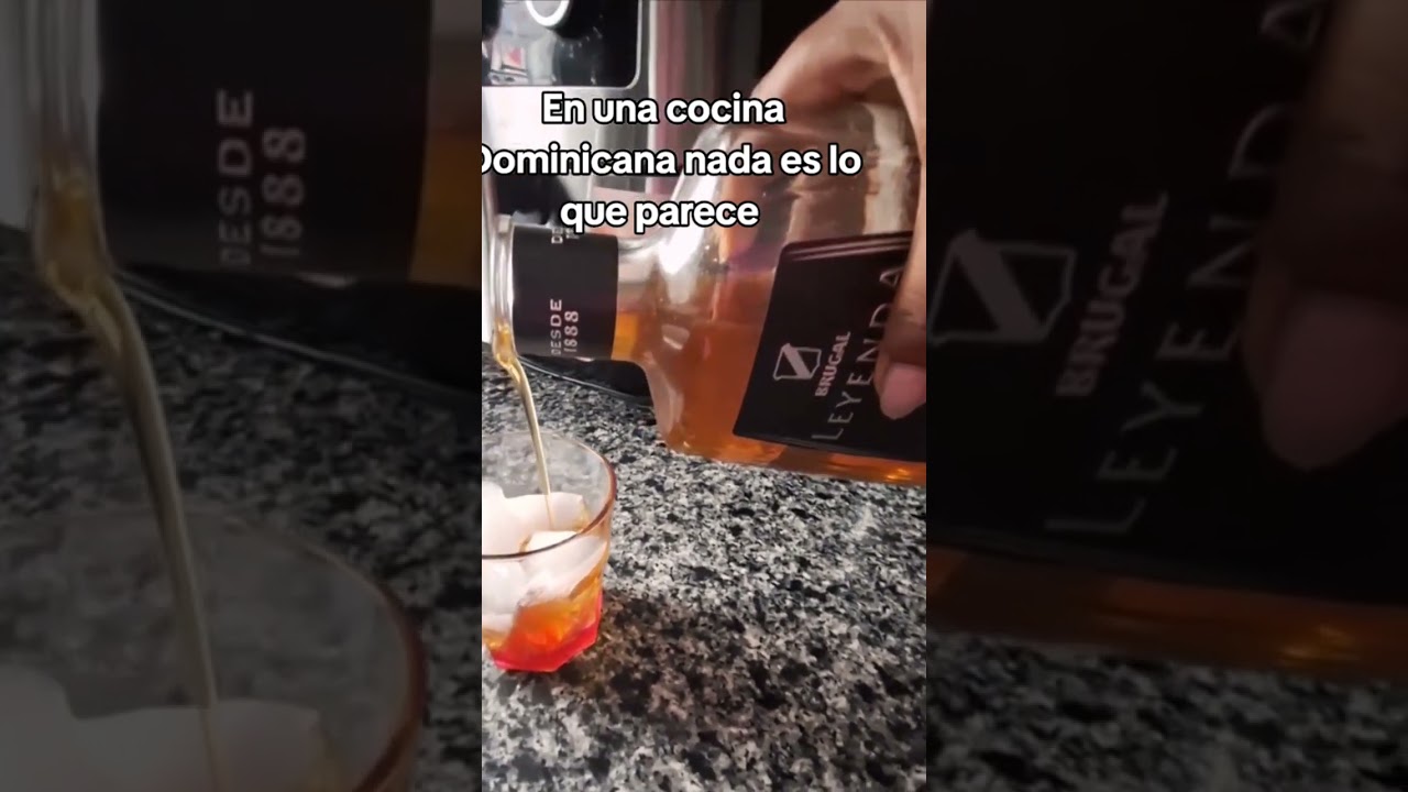 Mi mam&aacute; recicla todo #humor #humordominicano #youtubehumor #risas