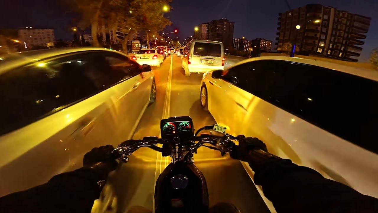 Riding at night, the last days of 2025 [4K]