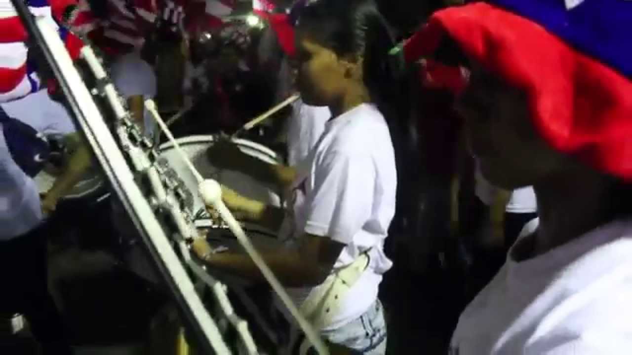 Excentricos Rojiblancos    la banda de los kuervos