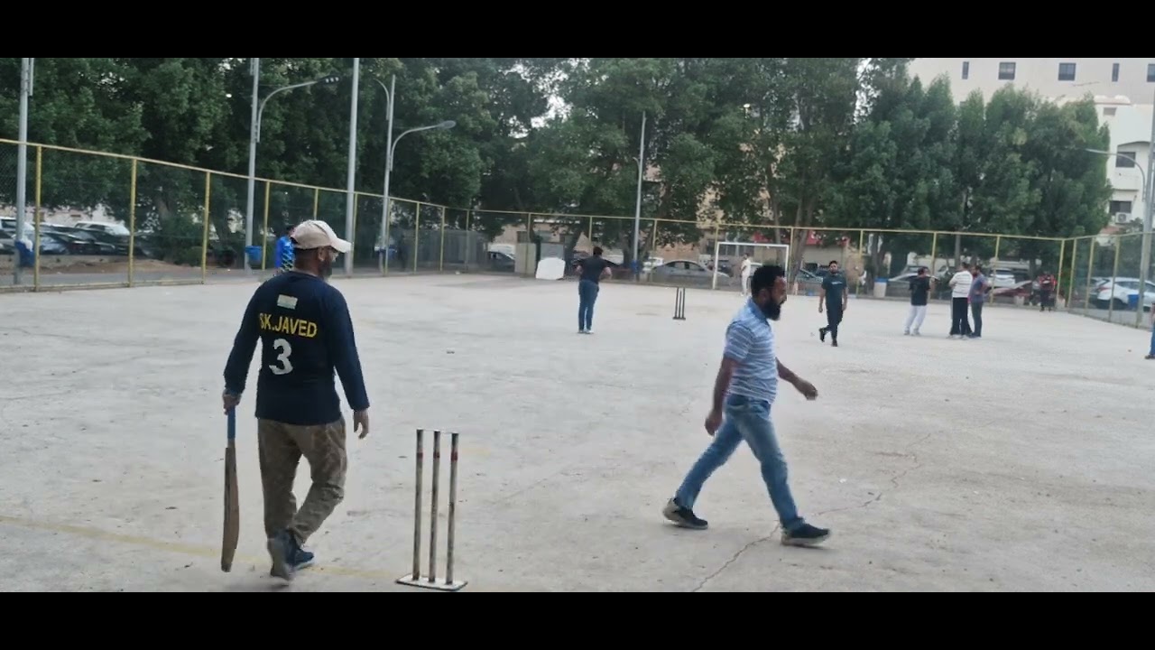 JAVED BHAI 3 OVERS 18 RUNS