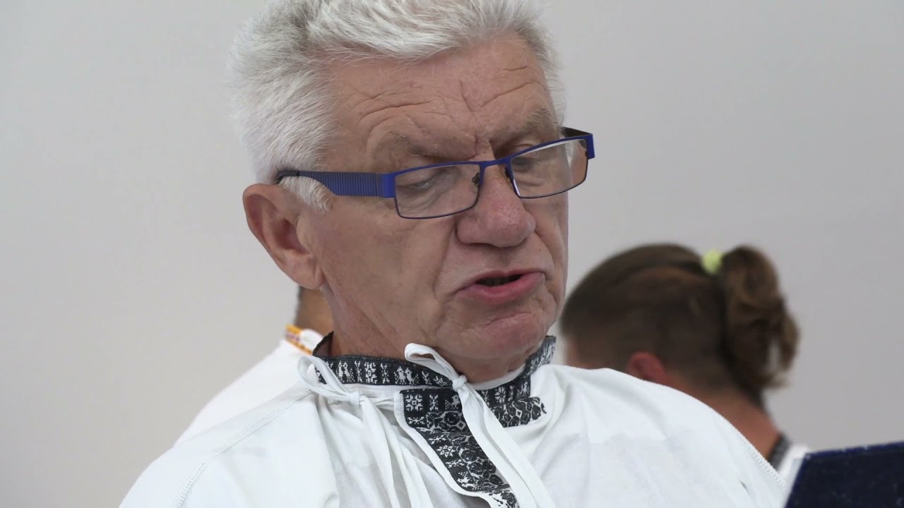VELKÁ NAD VELIČKOU-S vernisáže lidových výšivek Antonína Vrby, seniora
