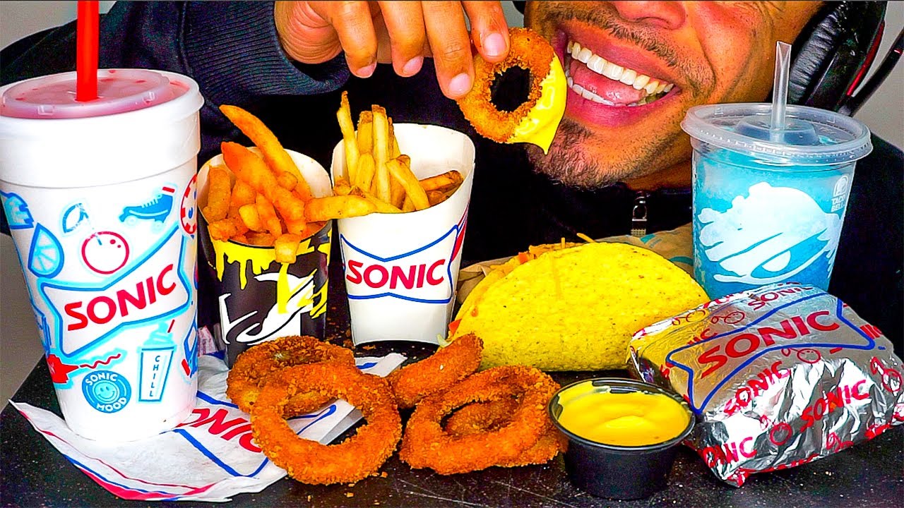ASMR SONIC DRIVE IN VS TACO BELL CHEESEBURGER FRIES TACOS BURRITO ONION RINGS CHERRY SLUSH MUKBAN